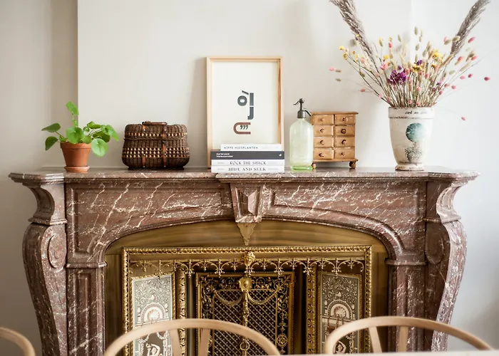 B'Guest Sleep & Retreat Bed and Breakfast Brugge